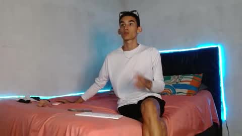 paulosex12 online show from October 2025 11:59:01 PM