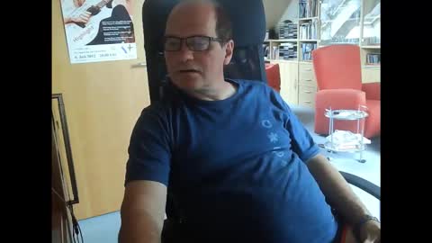 Snapshot of pavlovsdog2006 chatting on September 2025 08:27:02 AM Pavlov aka Peter online show from September 2025 08:27:02 AM