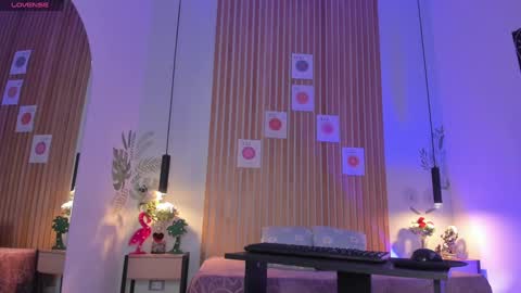 Dani online show from December 2024 02:52:01 PM