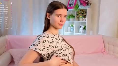 Snapshot of pazrapacki chatting on February 2026 05:48:02 AM Beautiful Mila online show from February 2026 05:48:02 AM