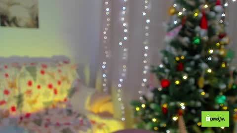 Snapshot of peach_mila chatting on January 2025 07:15:01 PM your love online show from January 2025 07:15:01 PM