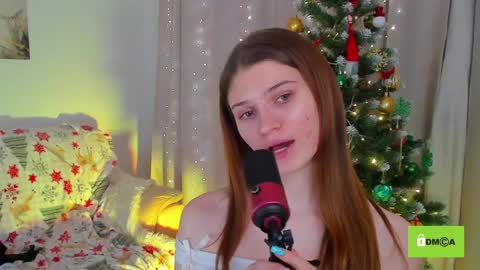 Snapshot of peach_mila chatting on January 2025 01:21:02 AM your love online show from January 2025 01:21:02 AM