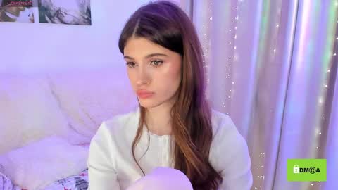 Snapshot of peach_mila chatting on January 2025 06:13:01 PM your love online show from January 2025 06:13:01 PM