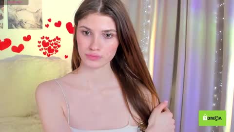 Snapshot of peach_mila chatting on February 2025 11:58:02 PM your love online show from February 2025 11:58:02 PM