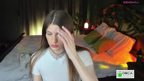Snapshot of peach_mila chatting on March 2025 07:15:02 PM your love online show from March 2025 07:15:02 PM