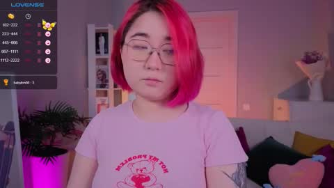 Lilian   online show from September 2025 07:01:01 AM