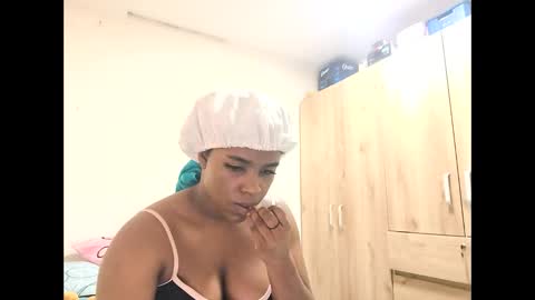 Briana online show from November 2025 02:22:01 AM