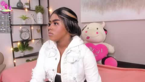 Briana online show from December 2025 12:42:02 PM