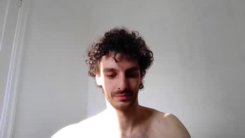 Snapshot of peachcreamcouple chatting on September 2025 05:22:01 AM Lexy Peach online show from September 2025 05:22:01 AM