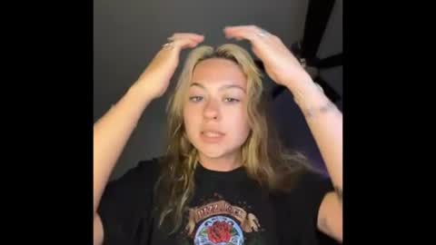 Snapshot of peachesncreampiezz chatting on June 2026 07:56:01 PM peachesncreampiezz online show from June 2026 07:56:01 PM