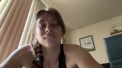 peachydesire online show from May 2026 03:52:02 PM