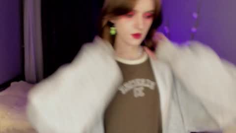 Snapshot of peachymaybe chatting on October 2025 01:02:02 AM Peachy not a bb baby love or something Please call me Peachy online show from October 2025 01:02:02 AM