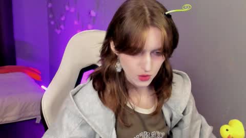 Snapshot of peachymaybe chatting on October 2025 01:25:02 AM Peachy not a bb baby love or something Please call me Peachy online show from October 2025 01:25:02 AM