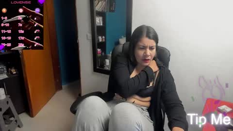 Tangerine Penaut online show from February 2026 01:05:02 AM