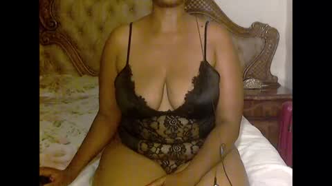 pearassmmm online show from January 2025 08:42:01 PM