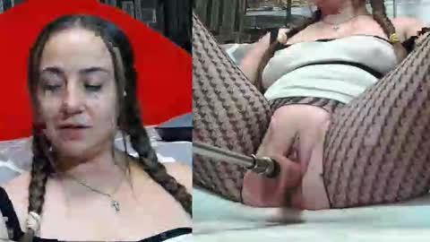 pearl_helen online show from October 2025 09:22:01 PM