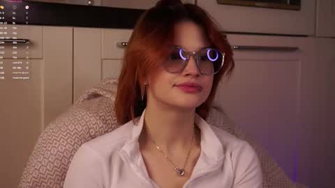 Lily online show from October 2025 01:13:01 AM