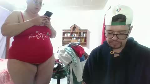 Snapshot of pecadodulce chatting on February 2025 03:52:02 AM pecadodulce online show from February 2025 03:52:02 AM