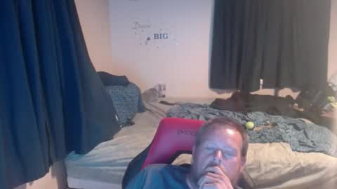 Snapshot of pecker40 chatting on May 2026 04:07:02 AM pecker40 online show from May 2026 04:07:02 AM