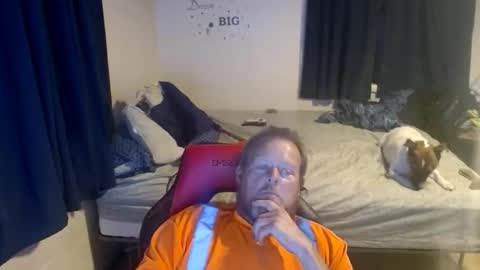 Snapshot of pecker40 chatting on May 2026 12:51:02 AM pecker40 online show from May 2026 12:51:02 AM