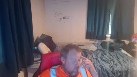 Snapshot of pecker40 chatting on May 2026 10:04:02 PM pecker40 online show from May 2026 10:04:02 PM