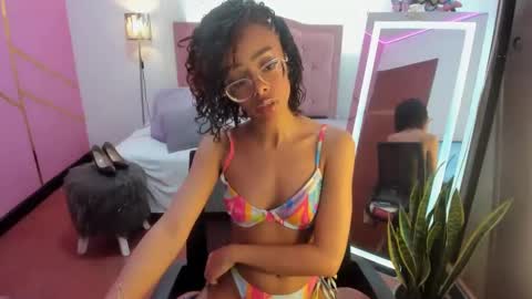 peneelopeecute online show from February 2025 05:07:01 PM