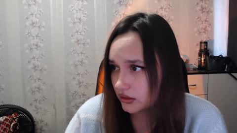 Snapshot of pennieisebrand chatting on September 2025 09:00:02 AM Mia online show from September 2025 09:00:02 AM