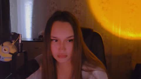 Snapshot of pennieisebrand chatting on September 2025 09:11:02 AM Mia online show from September 2025 09:11:02 AM