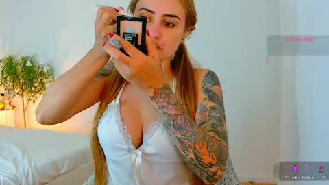 Hi Im Penelope  better vibrations  1111 online show from July 2026 11:28:01 AM