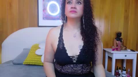 pennyy_love online show from September 2025 11:56:01 AM