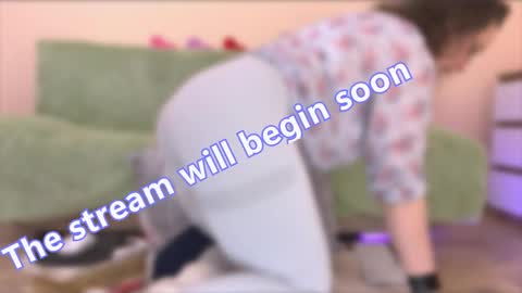 Olga and Kirill online show from April 2026 09:10:01 AM