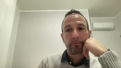 peppinslosqualo online show from January 2025 02:17:01 AM