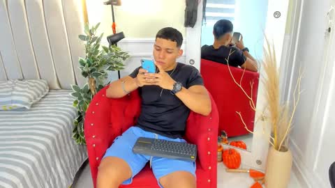 Snapshot of percy_god chatting on October 2025 07:09:02 PM percy_god online show from October 2025 07:09:02 PM