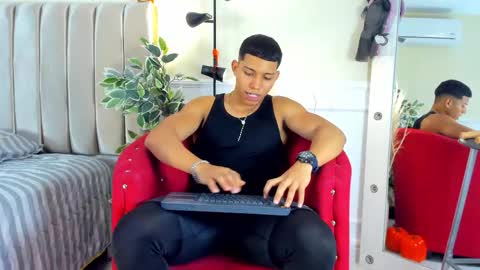 Snapshot of percy_god chatting on October 2025 07:11:01 PM percy_god online show from October 2025 07:11:01 PM