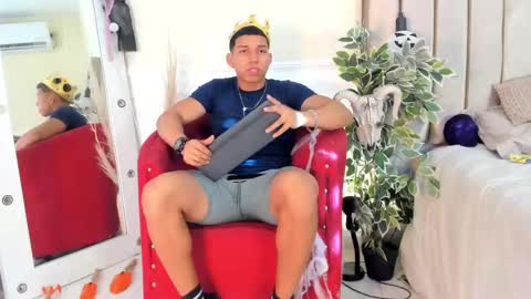 Snapshot of percy_god chatting on November 2025 08:22:02 PM percy_god online show from November 2025 08:22:02 PM