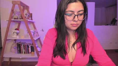 Sarah Ana Banana online show from January 2025 03:37:01 AM