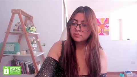 Sarah Ana Banana online show from September 2025 04:07:02 PM