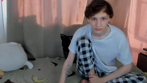 Lina and John online show from June 2026 12:19:01 PM