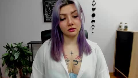 Gabbie online show from January 2025 10:01:01 PM
