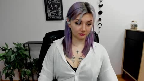 Gabbie online show from February 2025 11:43:02 AM