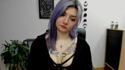 Gabbie online show from February 2025 06:17:02 PM