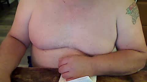 Snapshot of perfecto1957 chatting on January 2025 12:47:02 PM perfecto1957 online show from January 2025 12:47:02 PM