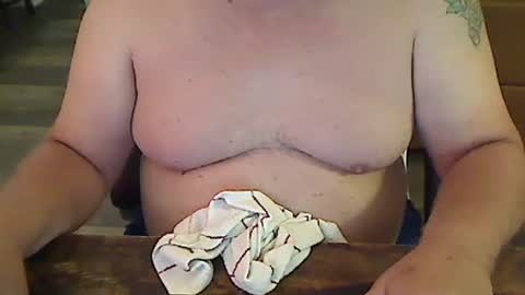 Snapshot of perfecto1957 chatting on January 2025 03:16:01 PM perfecto1957 online show from January 2025 03:16:01 PM