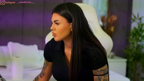 Dee online show from October 2025 01:31:02 PM