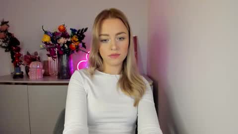 Cindy online show from October 2025 05:54:02 AM