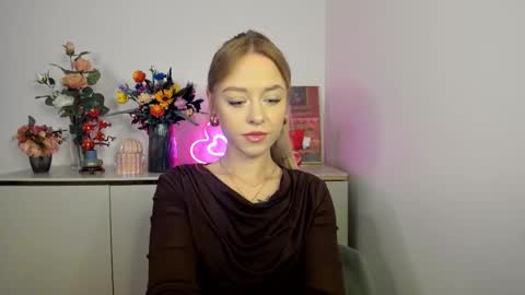 Cindy online show from November 2025 06:36:02 AM