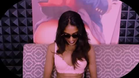 satins seduction online show from December 2024 09:44:01 AM