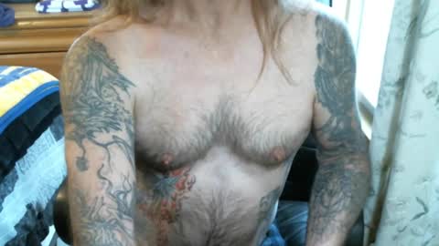 Snapshot of perkymalenipples chatting on December 2024 06:13:01 PM perkymalenipples online show from December 2024 06:13:01 PM