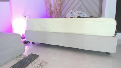 perla999 online show from February 2025 02:16:02 PM