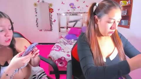 PERLA online show from February 2026 12:33:02 AM